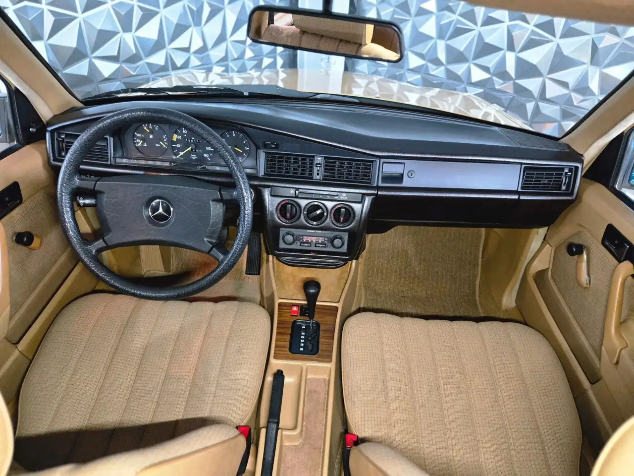 Mercedes-Benz 190 D Automatik Oldtimer Bestzustand, foto 9