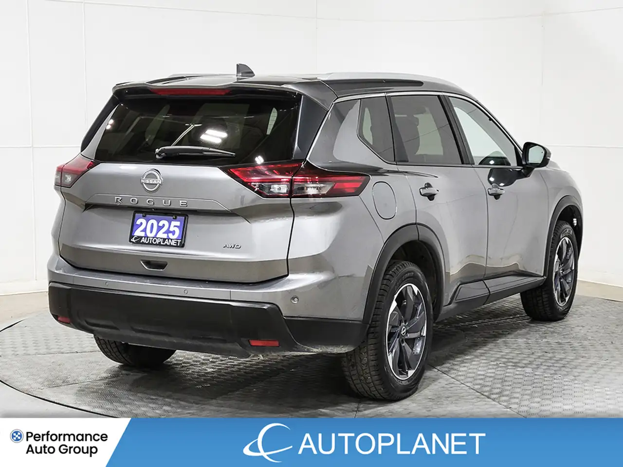 Nissan Rogue photo Nissan Rogue