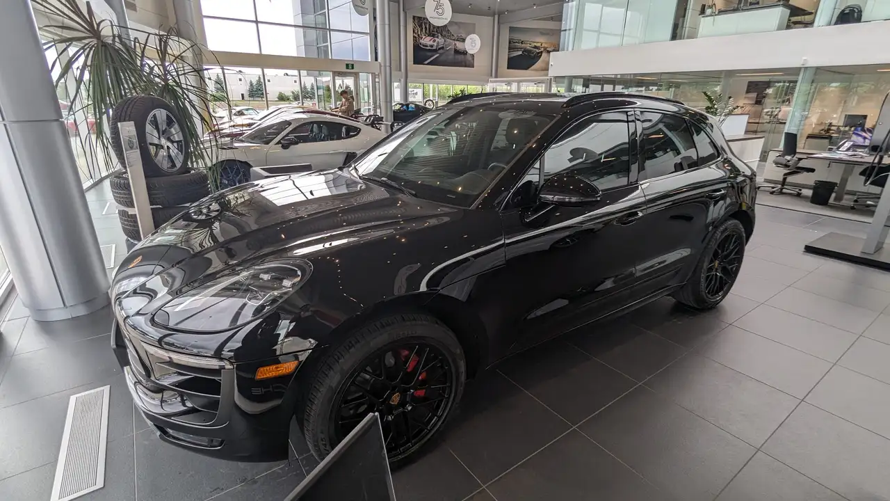 2017 Porsche Macan