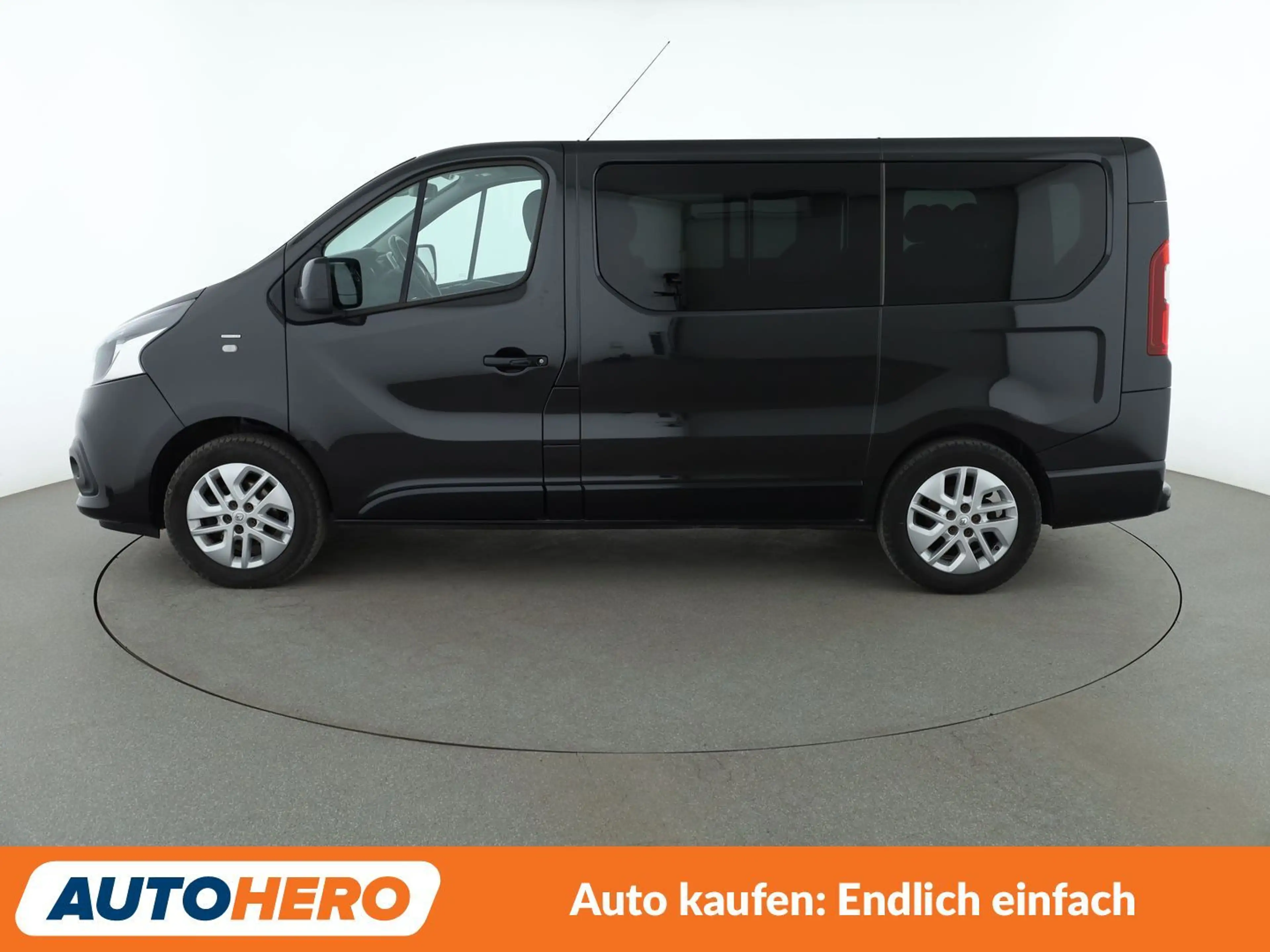 Renault Trafic 1.6 dCi Energy L1H1 SpaceClass*NAV*TEMPO*PDC*ALU* — photo 3