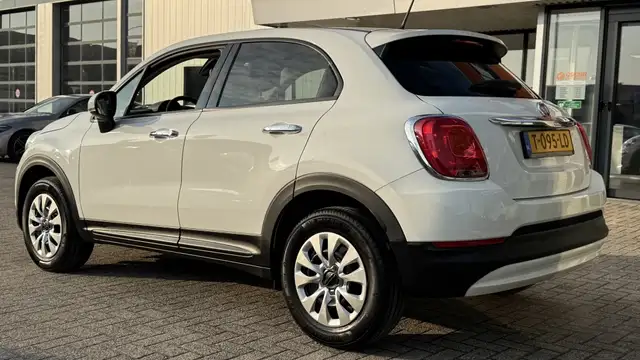 Fiat 500x view 3