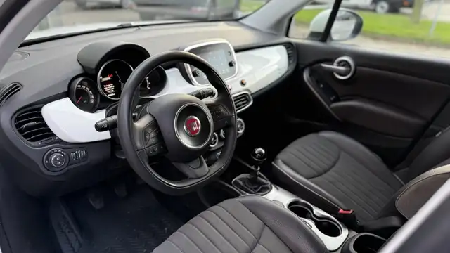 Fiat 500x view 11