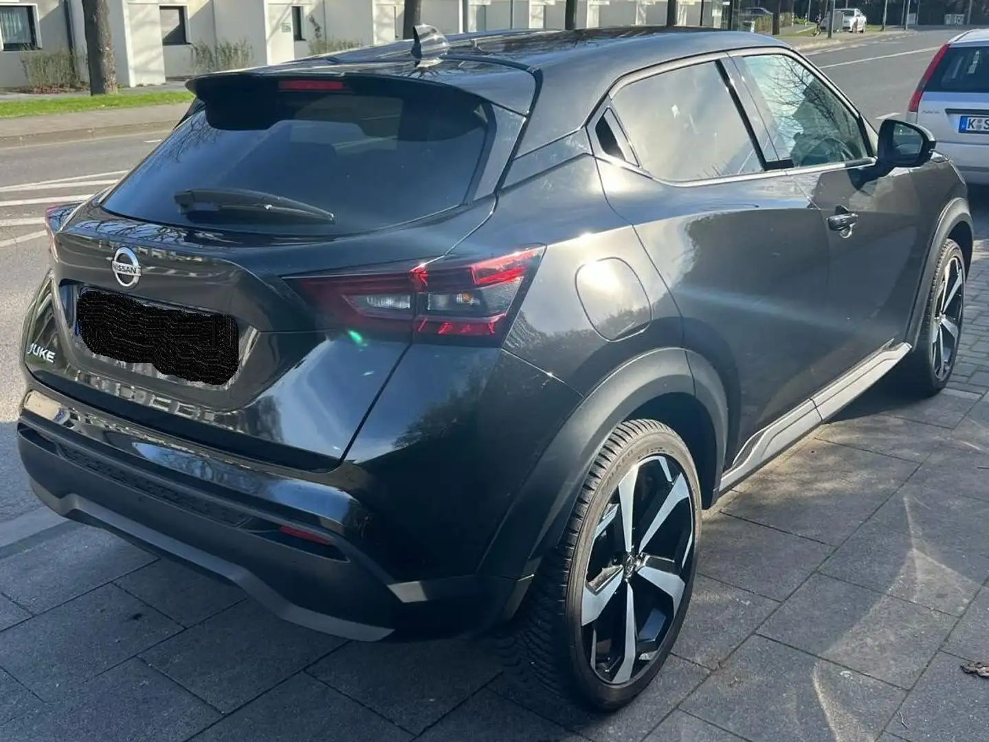 Nissan Juke Juke 1.0 DIG-T DCT Tekna Schwarz - 2