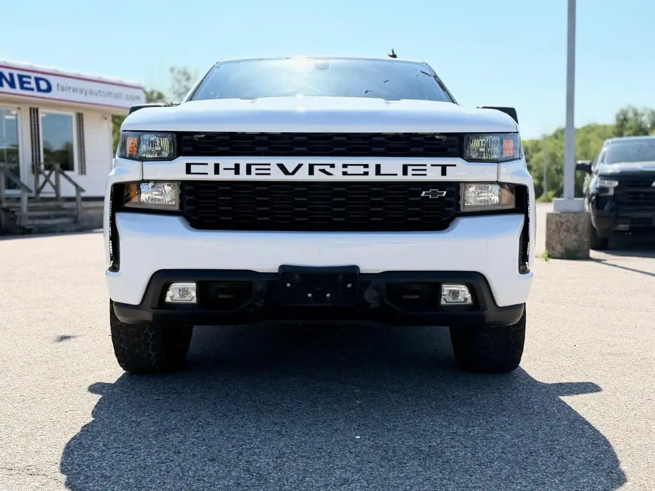 Chevrolet Silverado 1500 снимка Chevrolet Silverado 1500