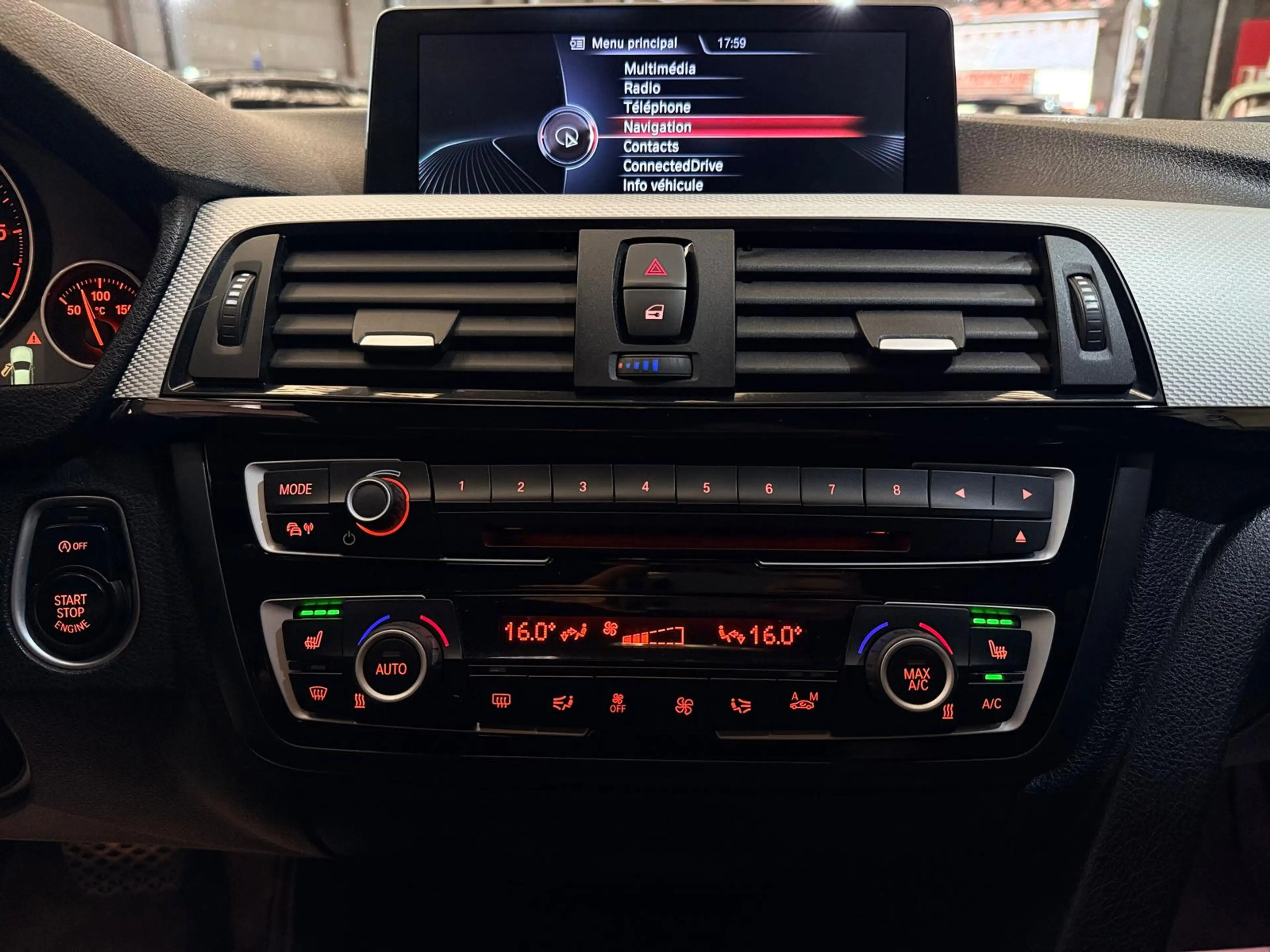 BMW 418 Gran Coupé 418dA Pack-M Xénon LED Cuir chauffant Connect Drive — photo 35