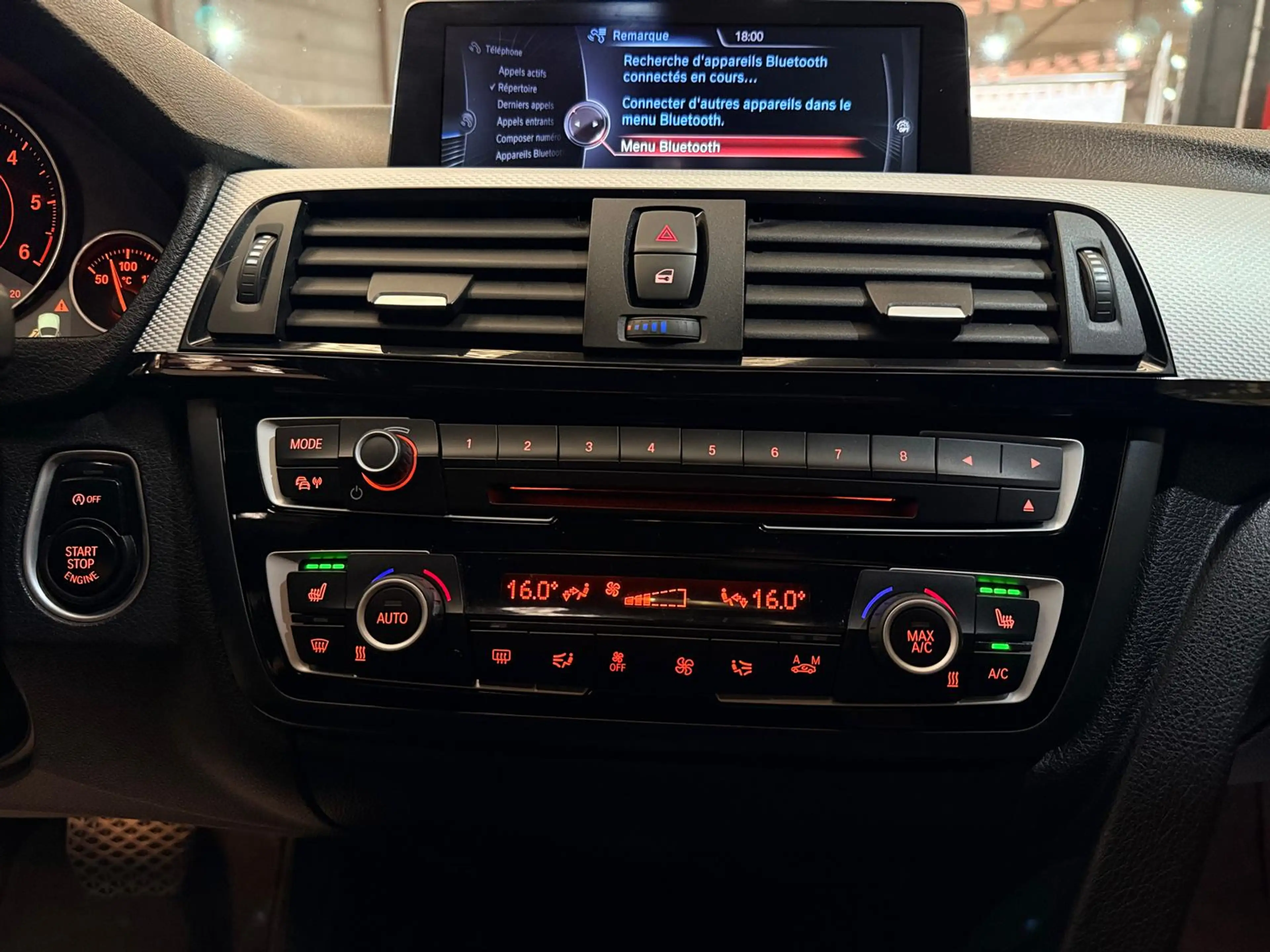 BMW 418 Gran Coupé 418dA Pack-M Xénon LED Cuir chauffant Connect Drive — photo 32