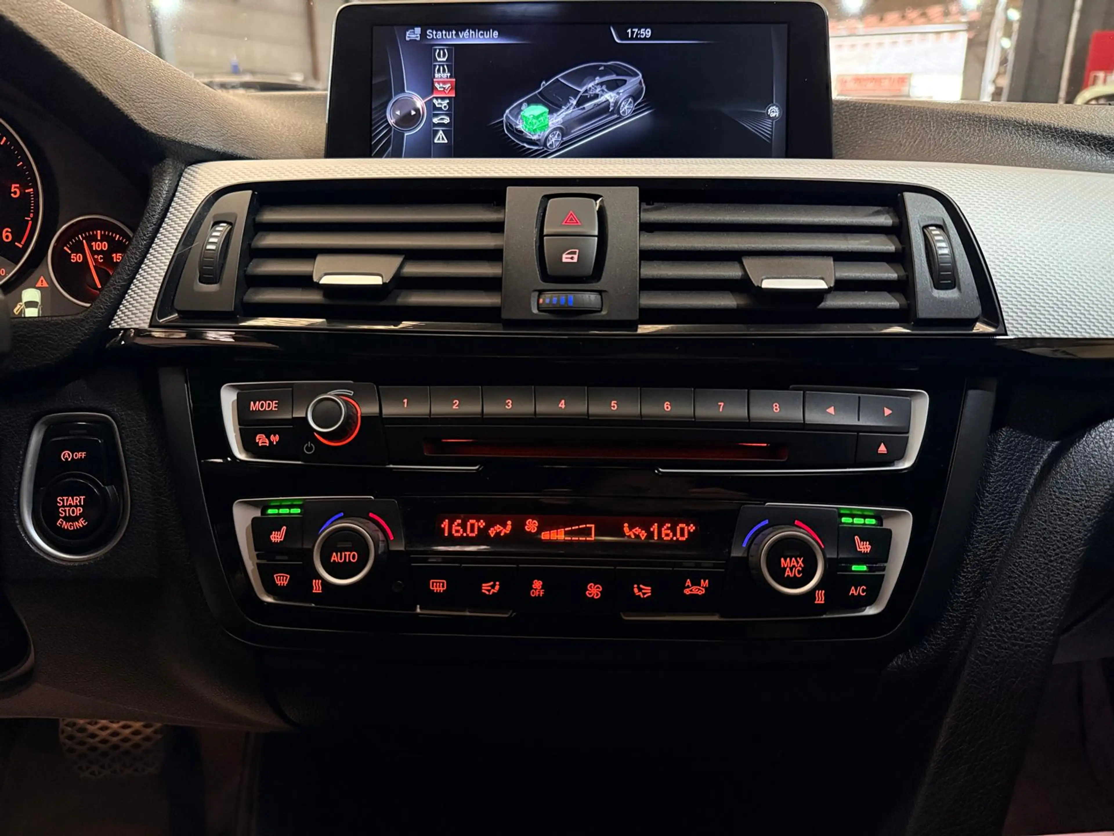BMW 418 Gran Coupé 418dA Pack-M Xénon LED Cuir chauffant Connect Drive — photo 34