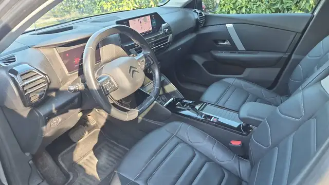 Citroen C4 view 8