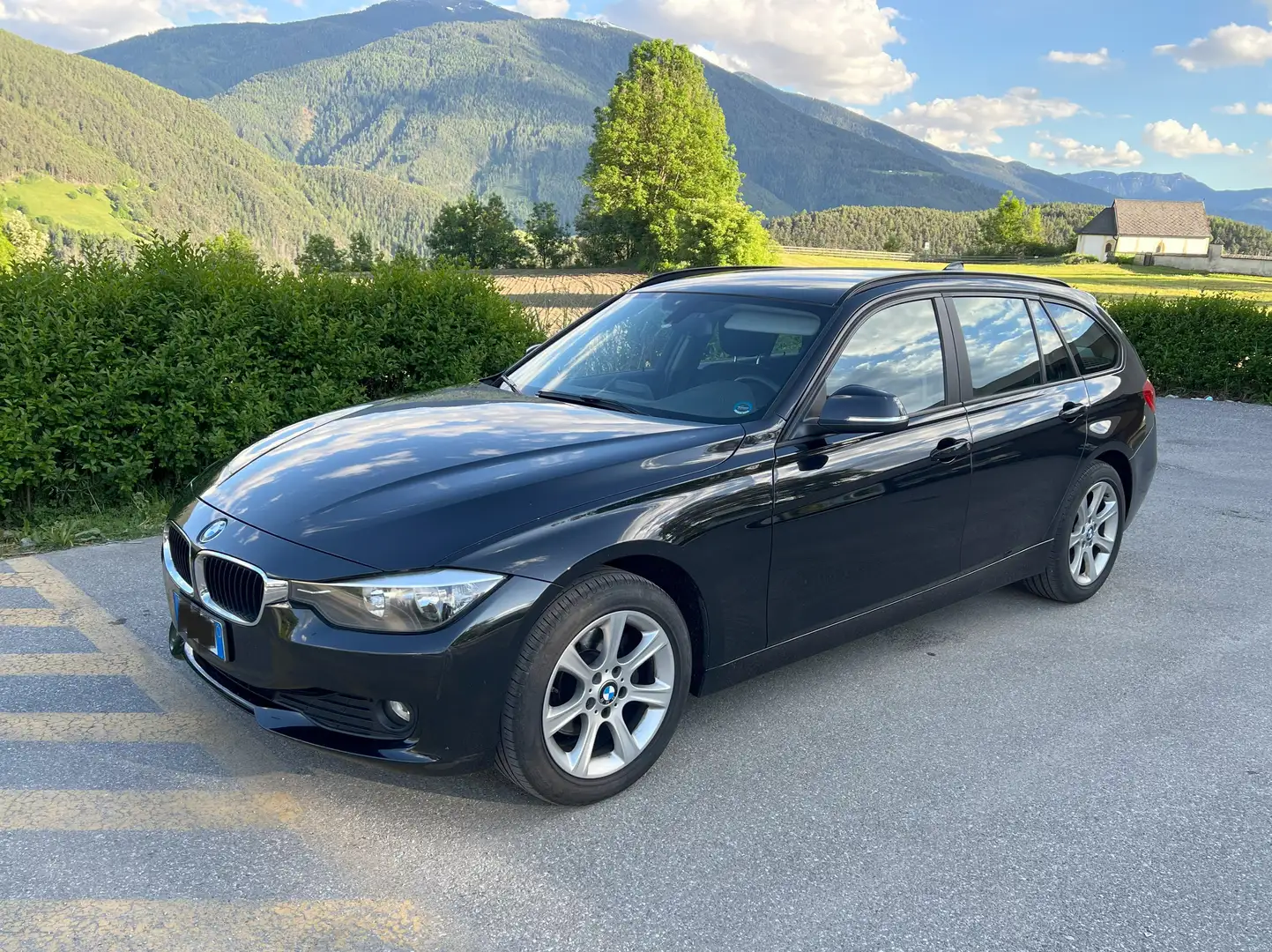BMW 320 Serie 3 F31 Touring 320d xdrive manuale Zwart - 2