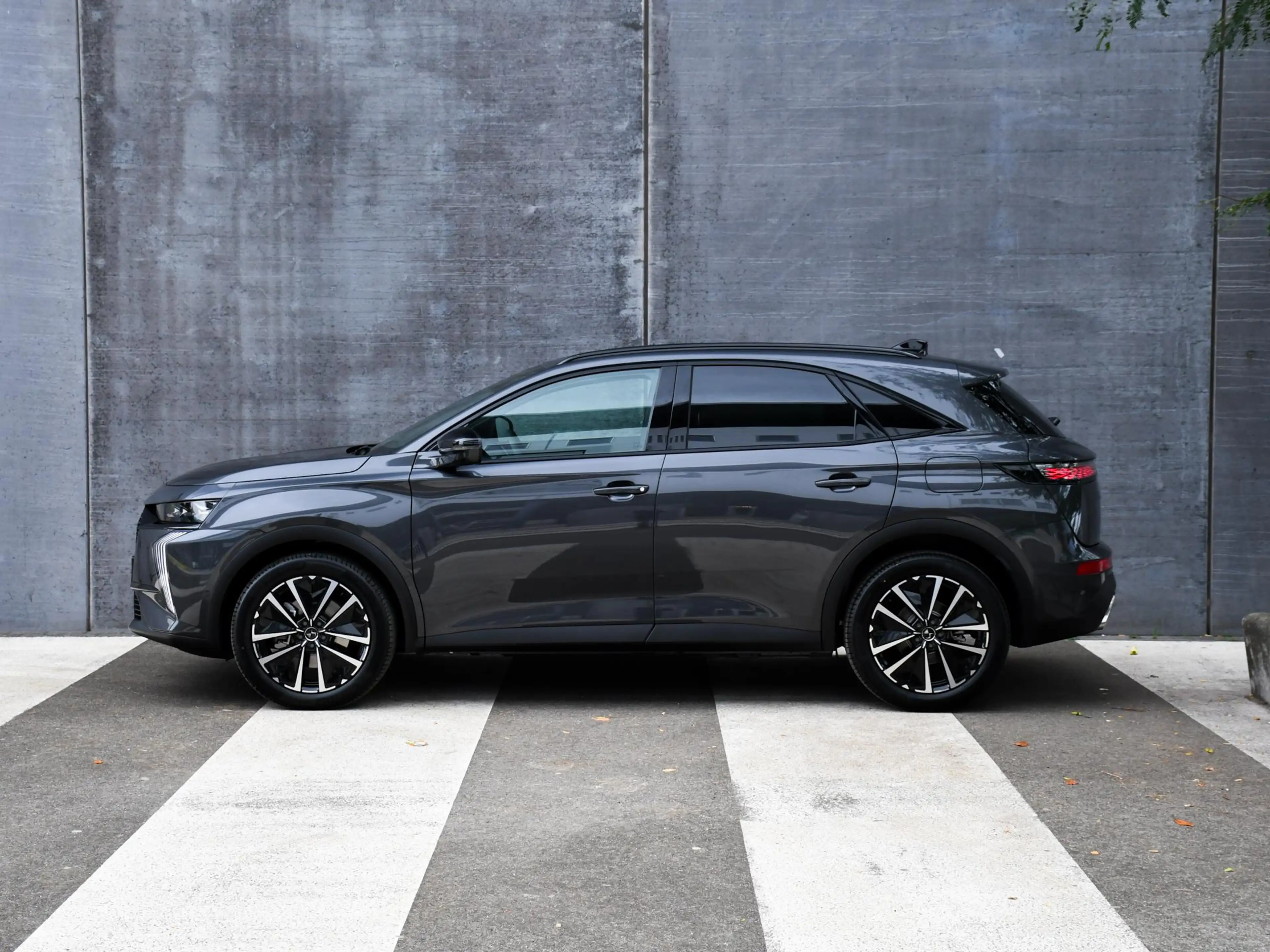DS Automobiles DS 7 Ligne Business 1.6 PHEV 225pk Automaat DODE HOEK | — photo 3