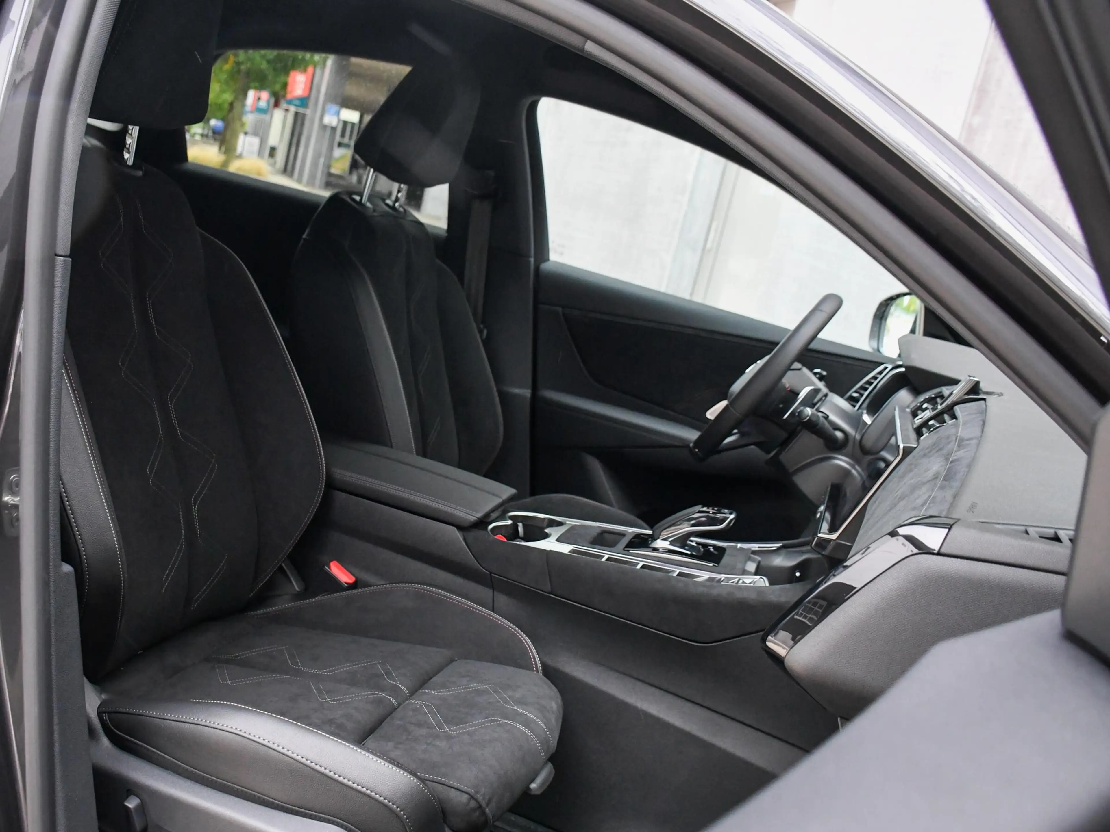 DS Automobiles DS 7 Ligne Business 1.6 PHEV 225pk Automaat DODE HOEK | — photo 11