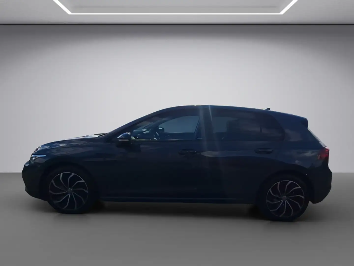 Volkswagen Golf VIII 1.5eTSI DSG Life Gris - 2