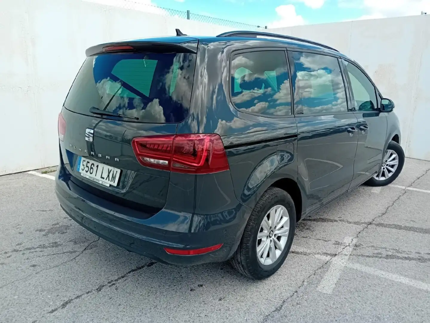 SEAT Alhambra 1.4 TSI S&S Style DSG 7 plazas Gris - 2
