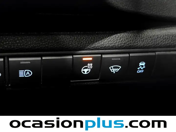 Suzuki Swace 2022, foto 9
