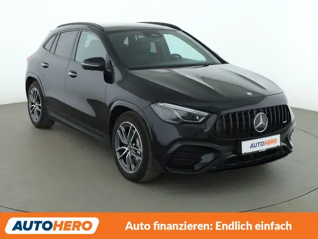 Mercedes-Benz GLA view 8