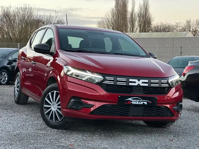 Dacia Sandero • GPS • BLUETOOTH • USB • REG DE VITESSE • AIDE