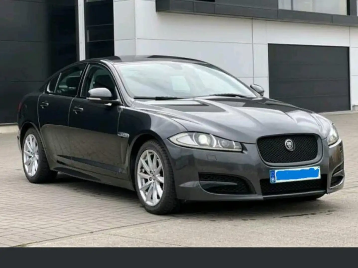 Jaguar XF XF 2.2 Diesel Grijs - 2
