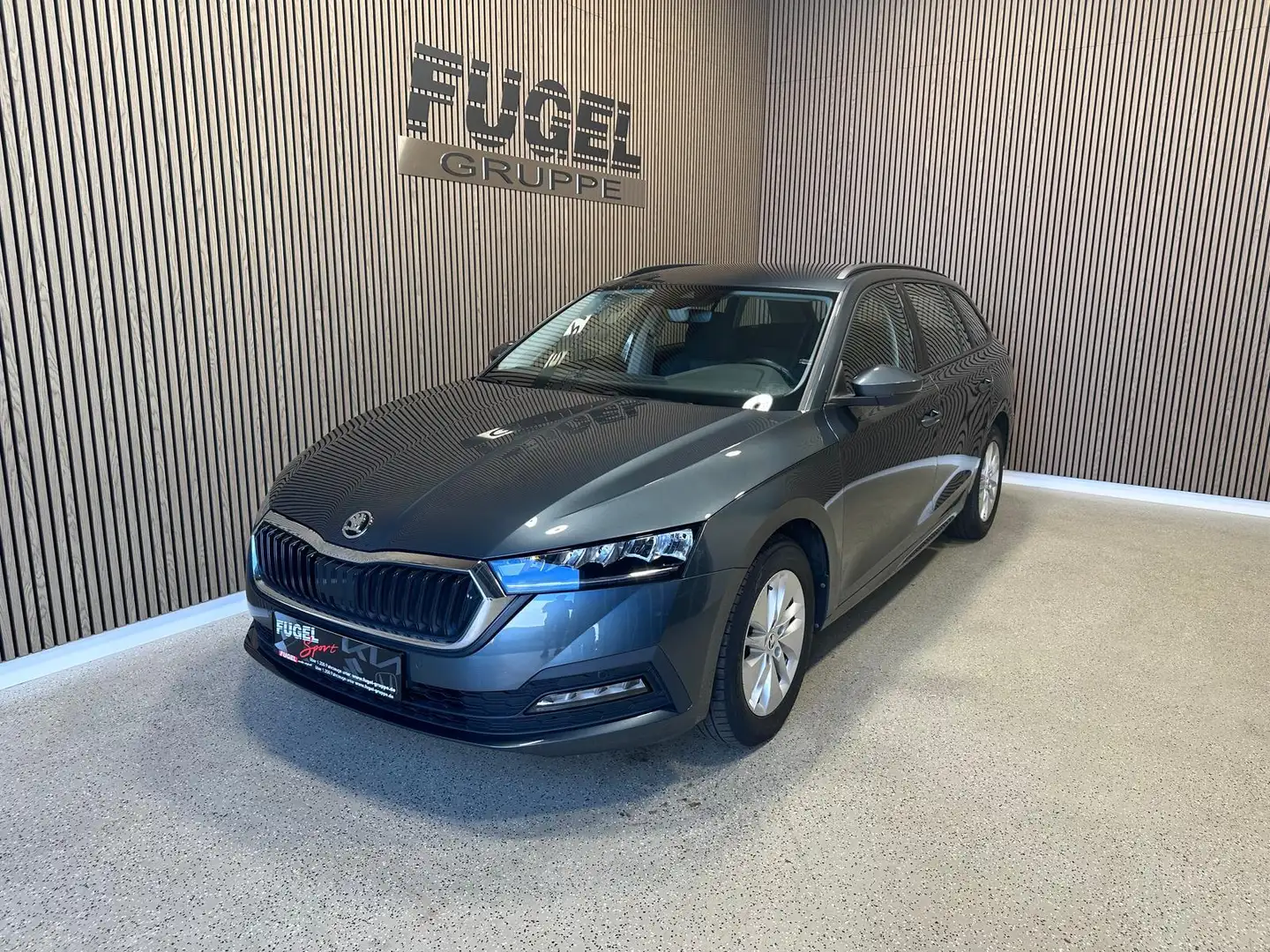 Skoda Octavia Combi 2.0 TDI DSG LED|Navi|SHZ|ACC|RFK Grau - 2