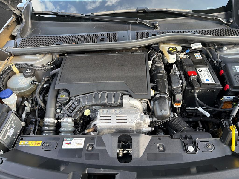 Peugeot 2008 Neuer 2008 GT PureTech 130 EAT8 — photo 5