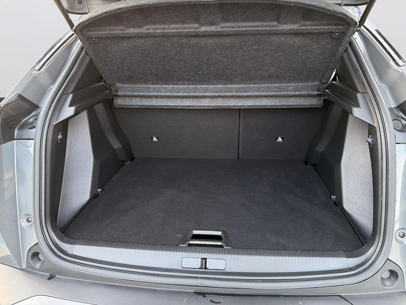 Peugeot 2008 Neuer 2008 GT PureTech 130 EAT8 — photo 6