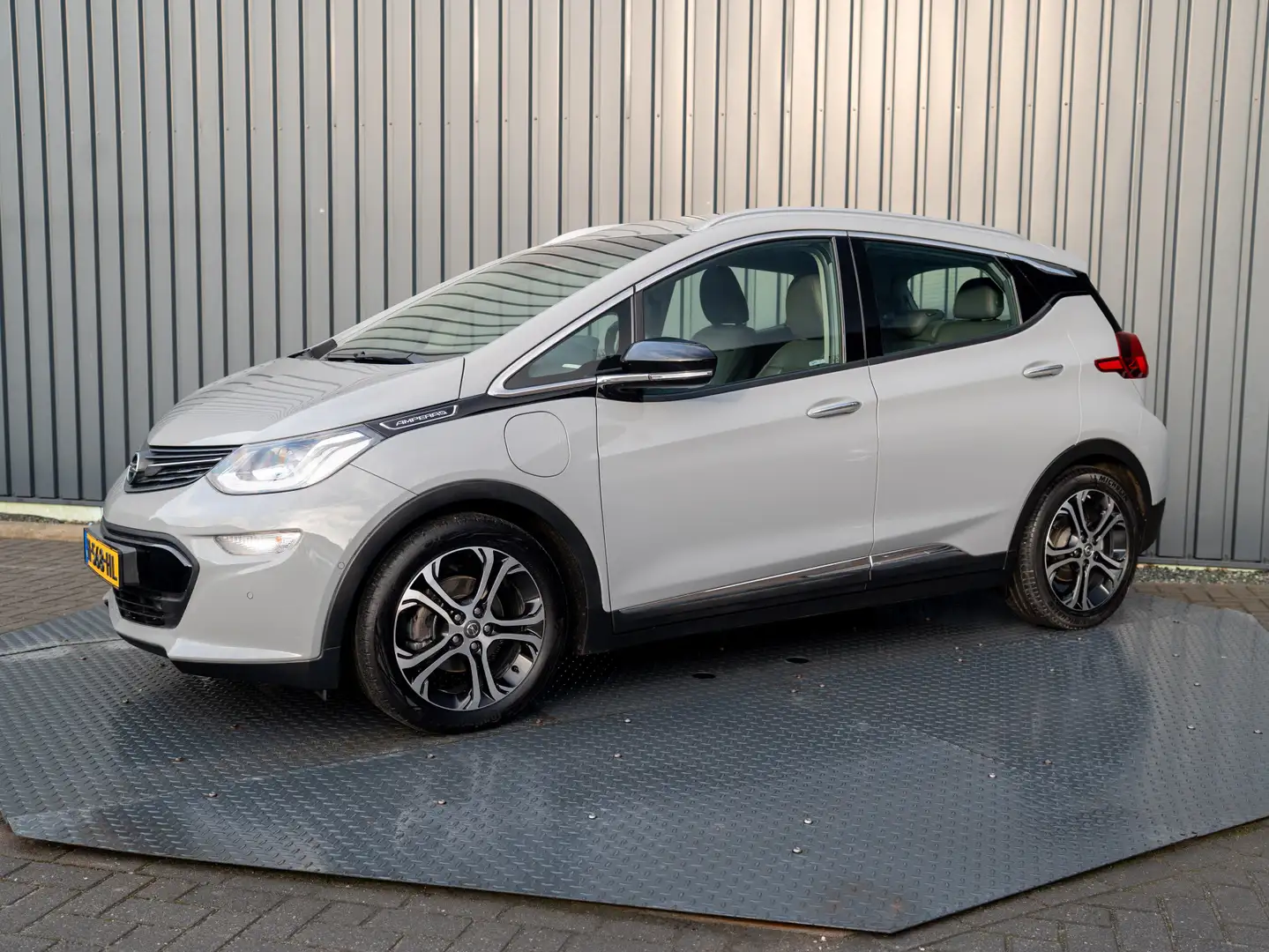 Opel Ampera-E Business executive 60 kWh | Keyless | Leder | Came Grau - 2