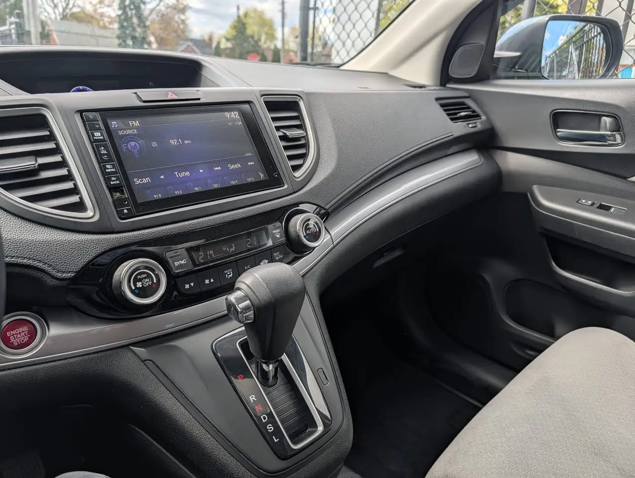 Honda CR-V снимка Honda CR-V