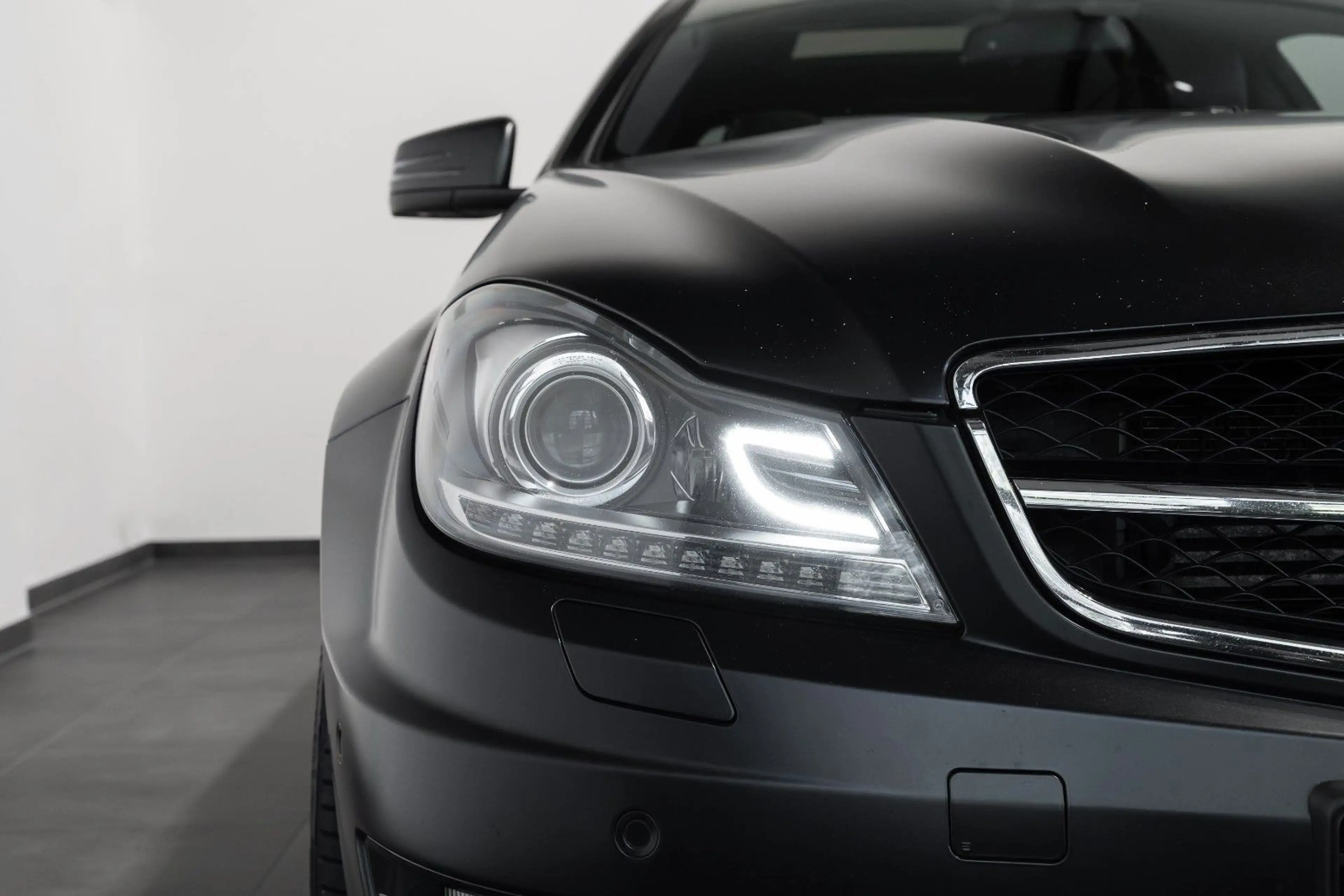 Mercedes-Benz C 63 AMG Edition 1 Driver Pack I Pano I HK — photo 4