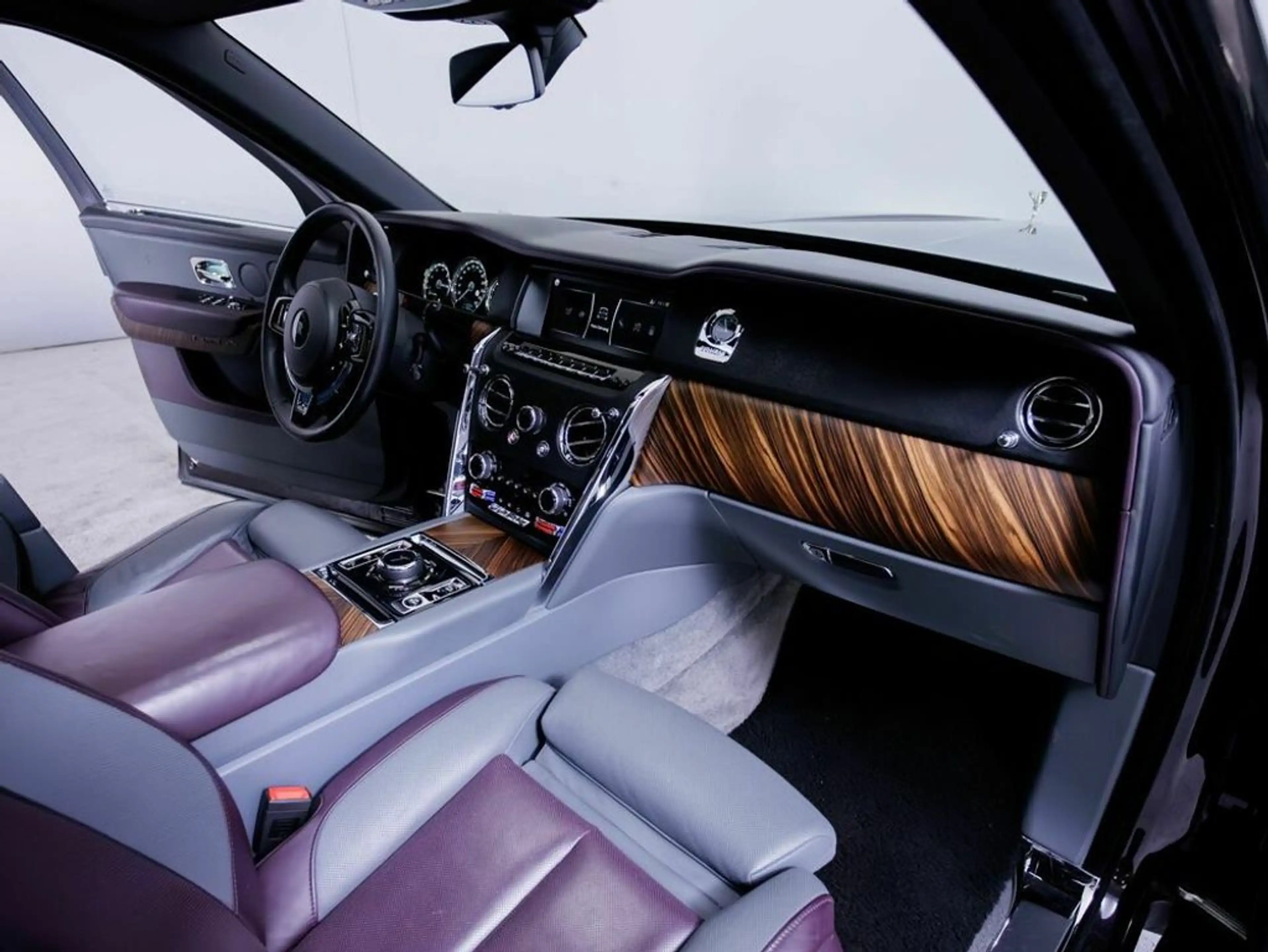 Rolls-Royce Cullinan 6.8 V12 — photo 14