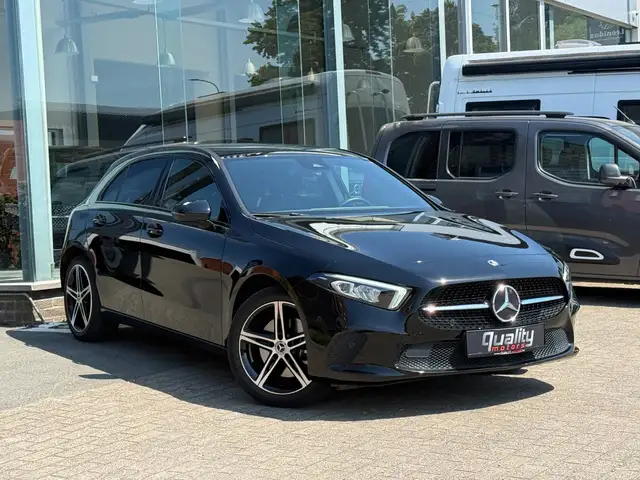 Mercedes-Benz A 250 A 250 e PHEV Business Line