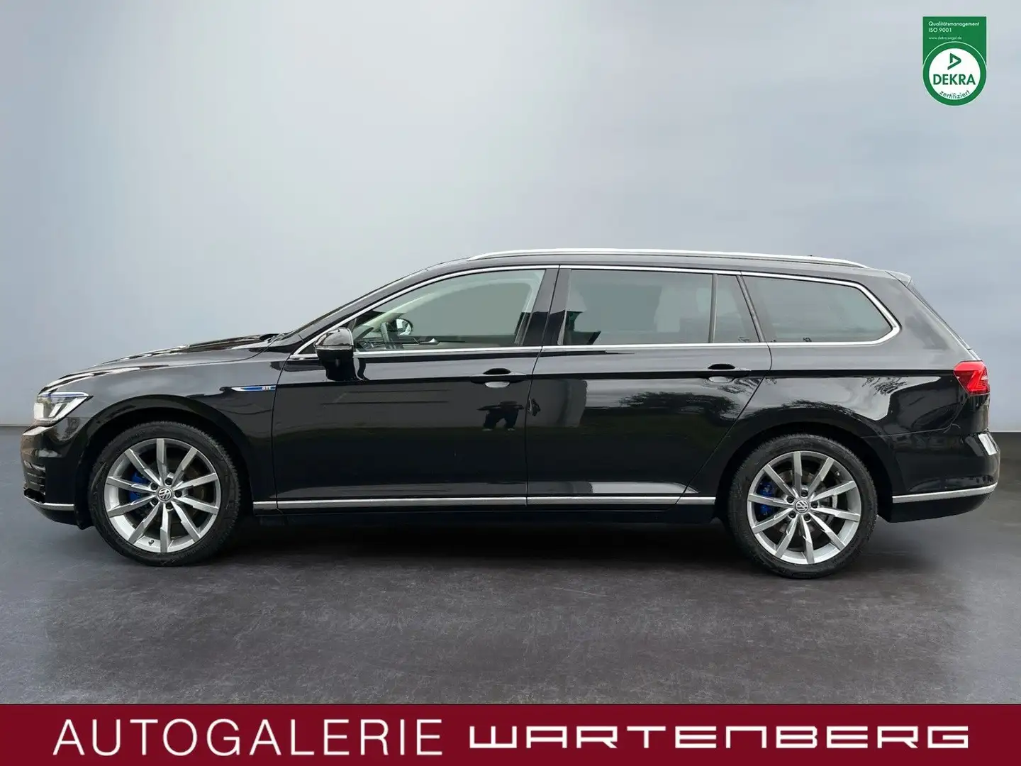 Volkswagen Passat Variant GTE/STANDZ/MASSAGE/PANO/LED/AHK/ Negro - 2