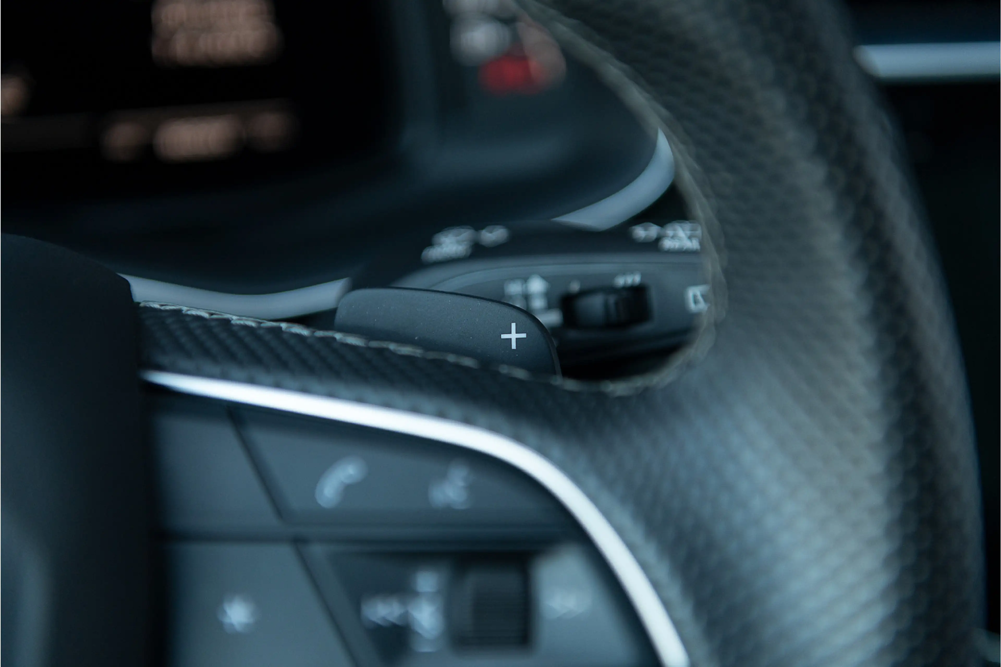 Audi SQ7 4.0 TFSI SQ7 quattro ACC Matrix Laser Ambient Pano — photo 27