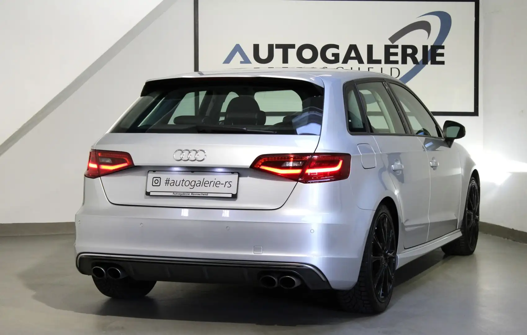 Audi S3 Sportback S tronic q.*LEDER NAPPA*AUDI S-HEFT Silber - 2