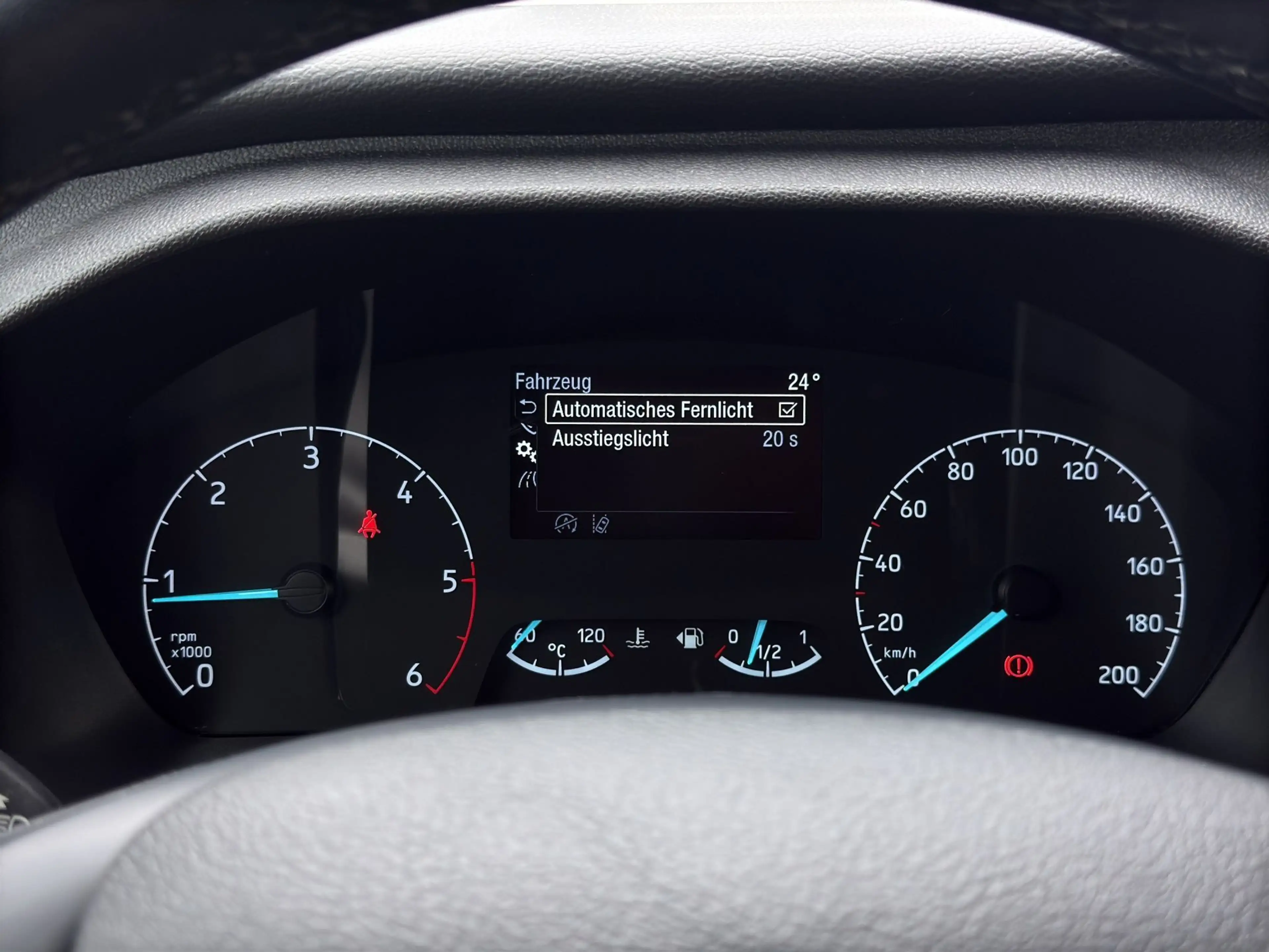 Ford Tourneo Custom 2.0 TDCi Mild-Hybrid 320 L1 Active Bi-Xenon/AHK/S — photo 30