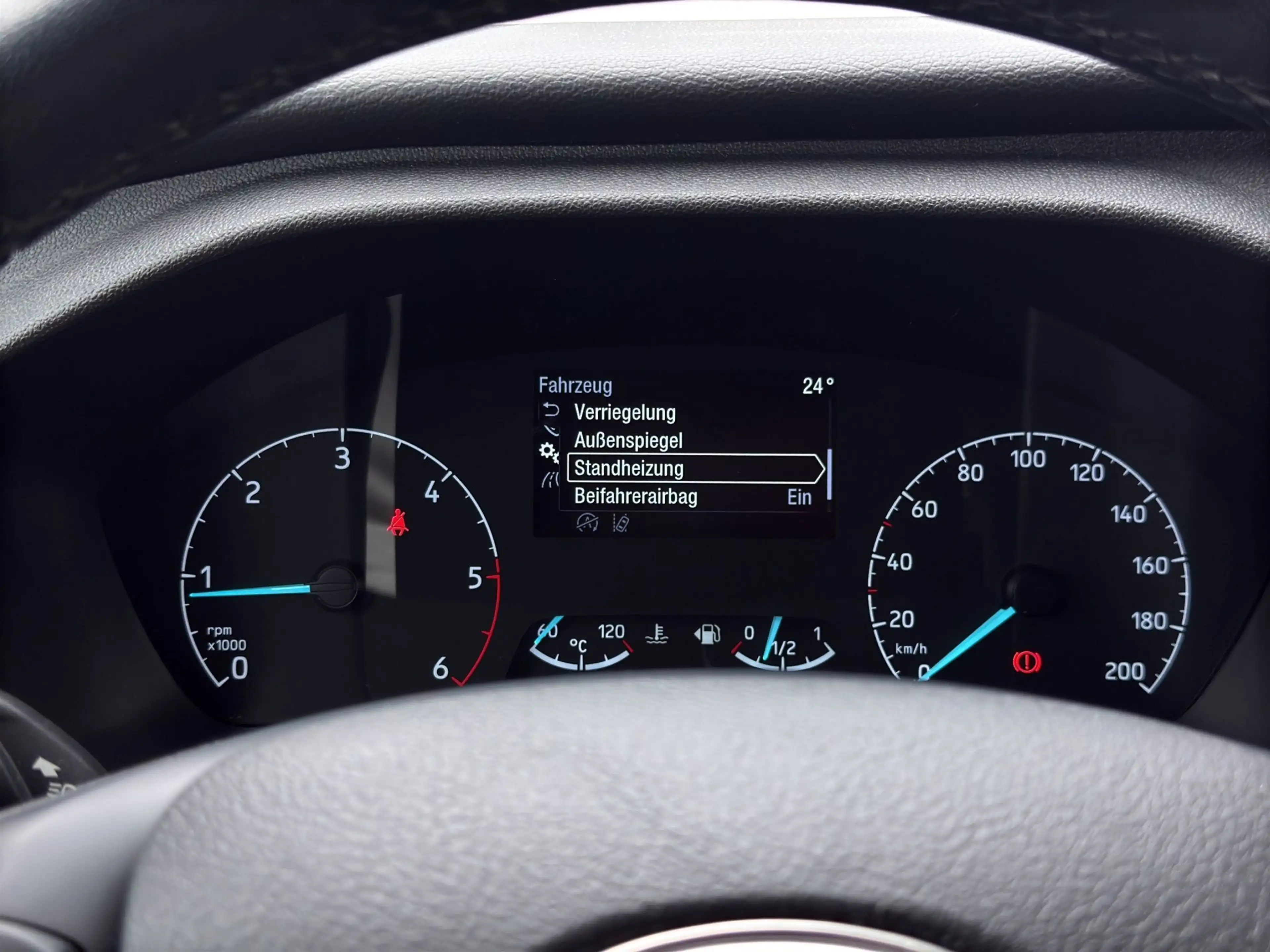 Ford Tourneo Custom 2.0 TDCi Mild-Hybrid 320 L1 Active Bi-Xenon/AHK/S — photo 29