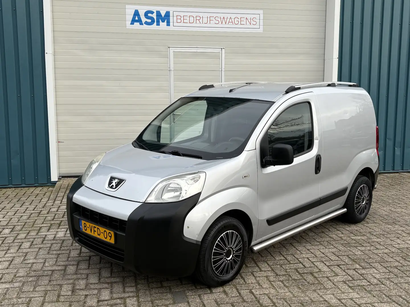 Peugeot Bipper 1.4 68Pk HDi XR / Apk t/m 15-08-2026 Szürke - 2