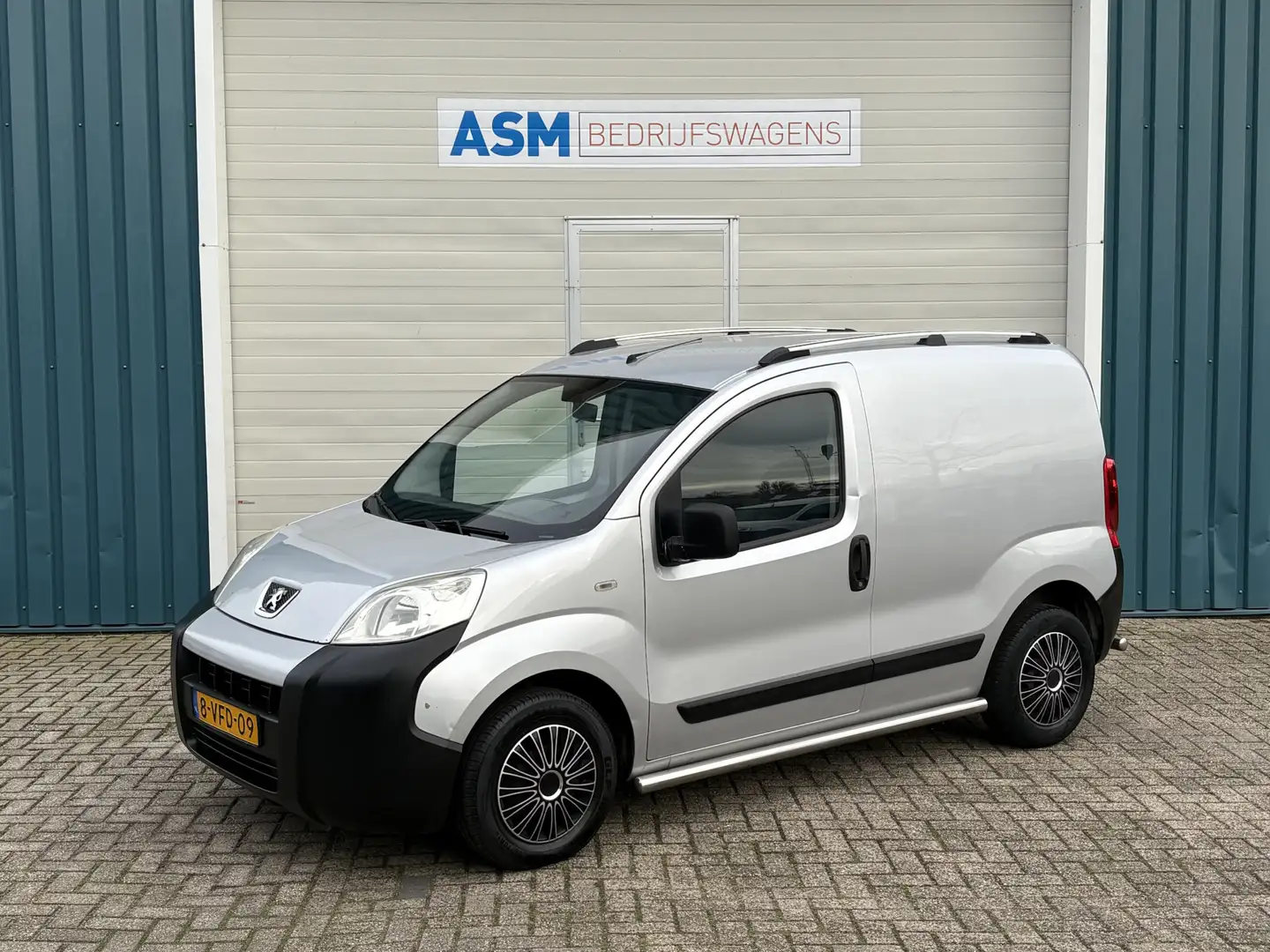 Peugeot Bipper 1.4 68Pk HDi XR / Apk t/m 15-08-2026 Szürke - 1