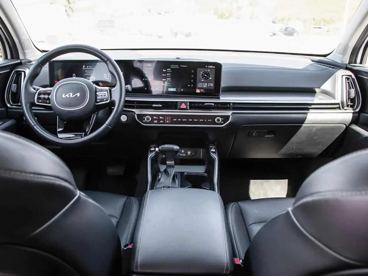 Kia Sorento снимка Kia Sorento