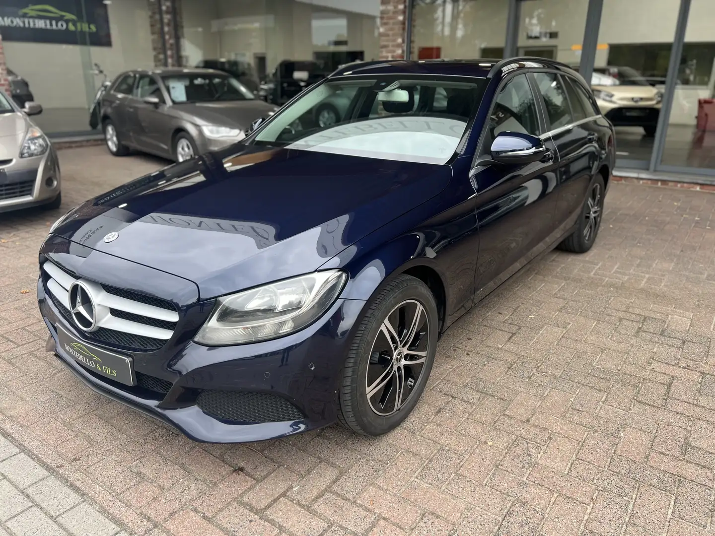 Mercedes-Benz C 180 C 180 d***1 AN DE GARANTIE***GSM 0475323828*** Bleu - 2