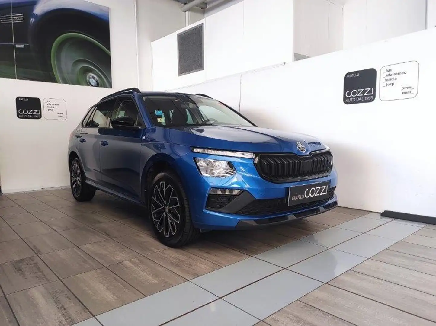 Skoda Kamiq - Kamiq 1.0 TSI 115 CV Black Dots Blu/Azzurro - 1