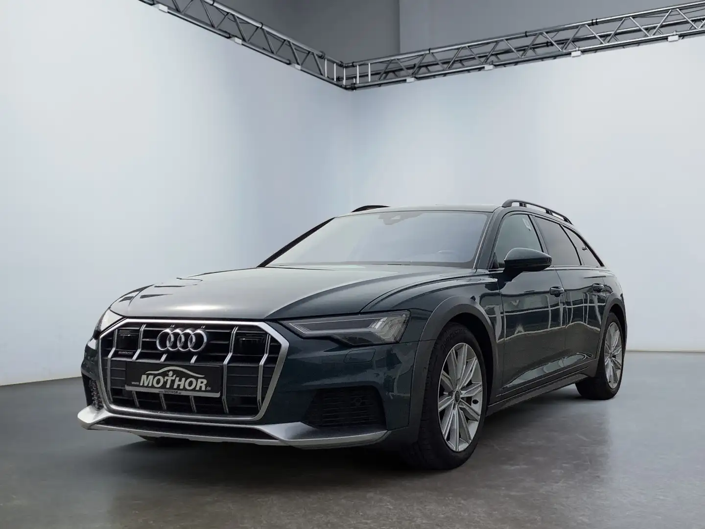 Audi A6 allroad 3.0 TDI DSG Quattro Pano AHK Matrix Zelená - 2