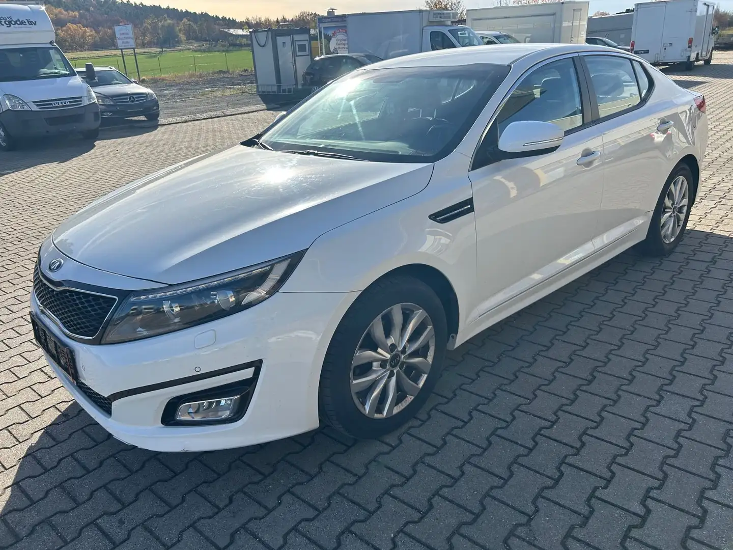 Kia Optima Edition 7 Leder, Alufelgen, Sitzheizung, Weiß - 2