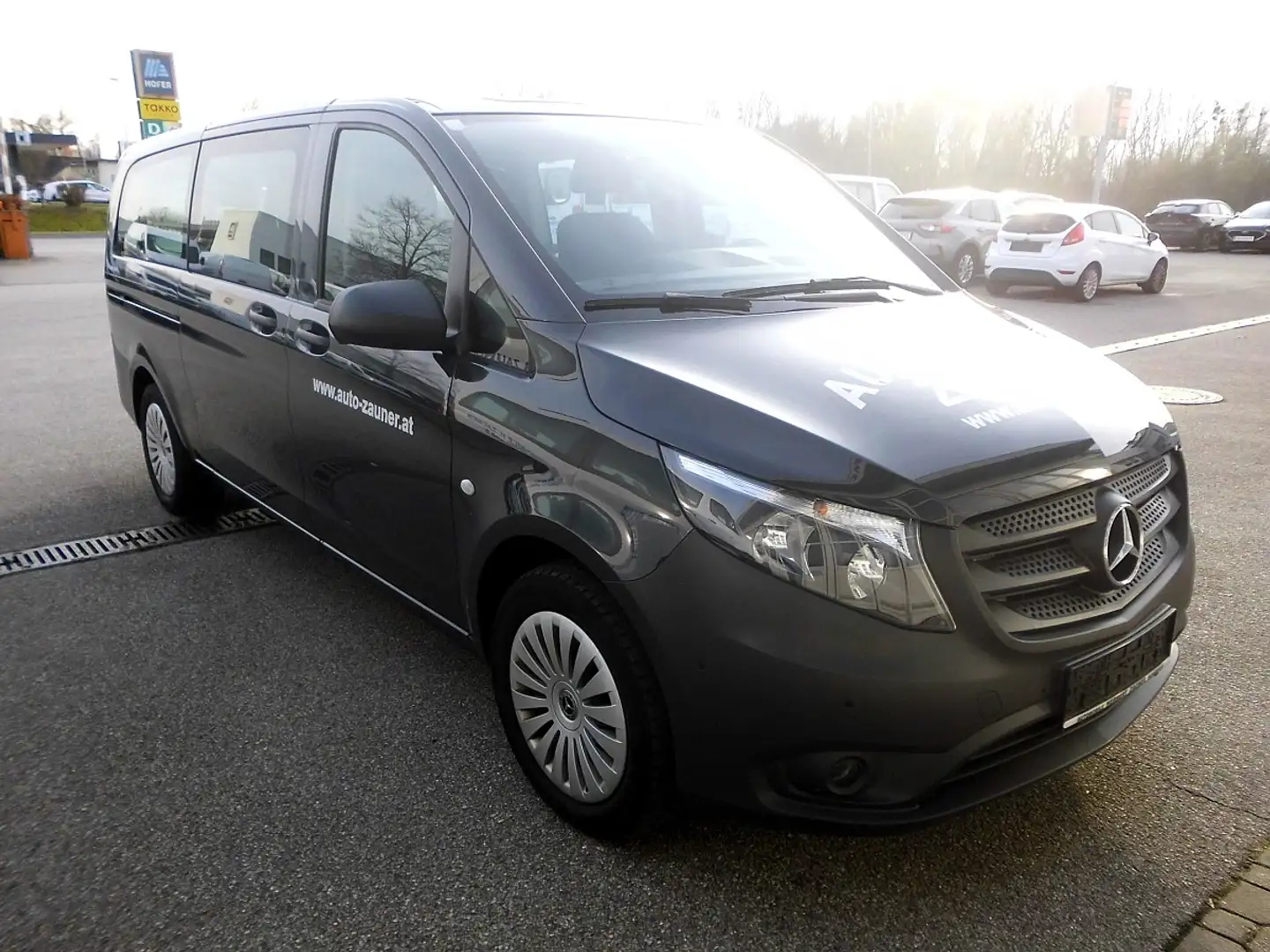 Mercedes-Benz Vito Tourer 116 CDI extralang PRO Aut. Grau - 1