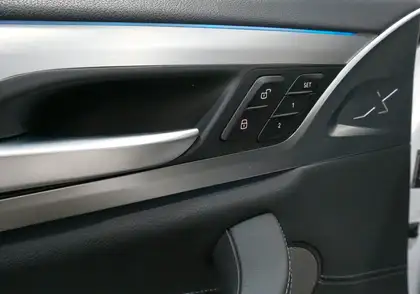 Annonce voiture d'occasion BMW iX3 - CARADIZE
