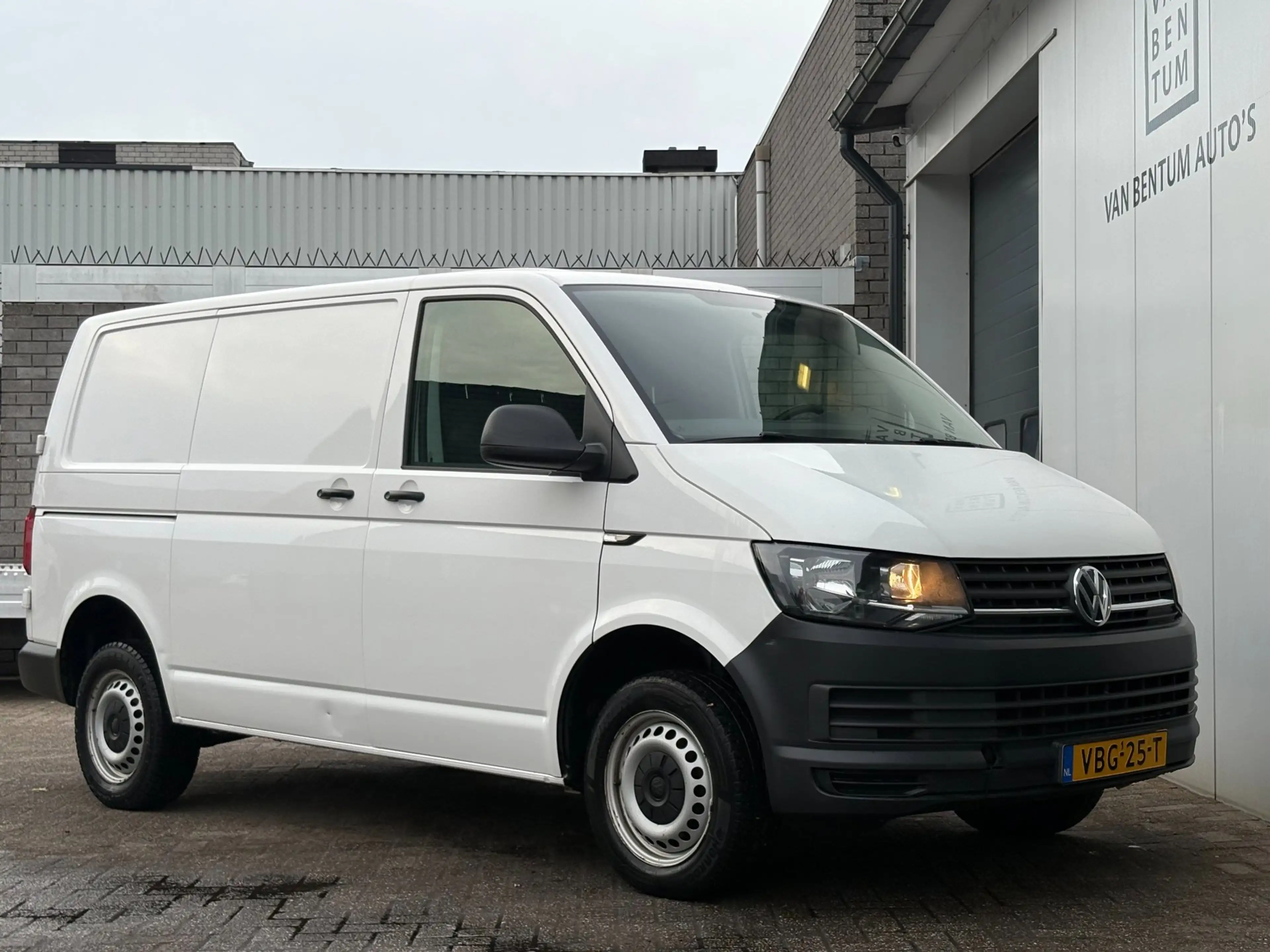 Volkswagen Transporter 2.0TDI L1H1 Airco Cruise 3-pers. EURO 6 — photo 9