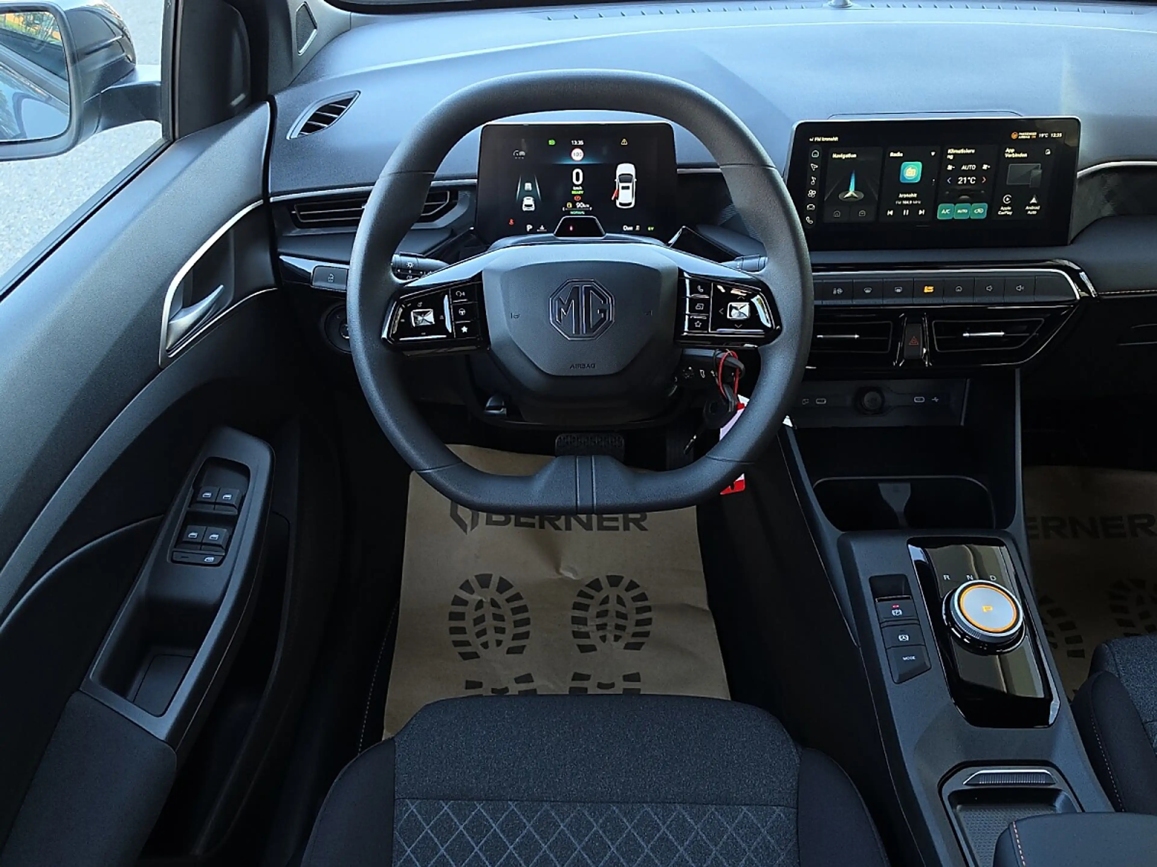MG MG3 1,5 Hybrid+ Select Aut. *Winterkompletträder ko... — photo 12