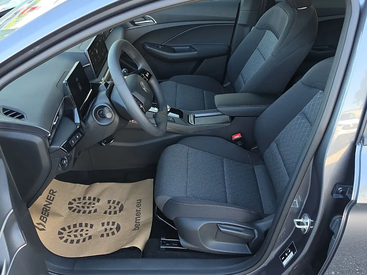 MG3