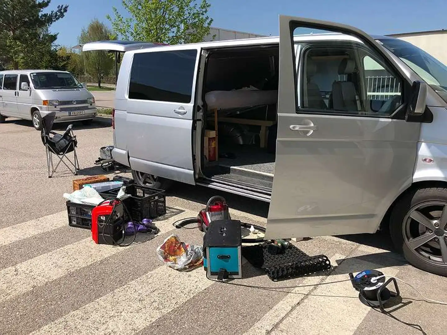 Volkswagen T5 Kastenwagen LR 2,5 TDI D-PF Silber - 2