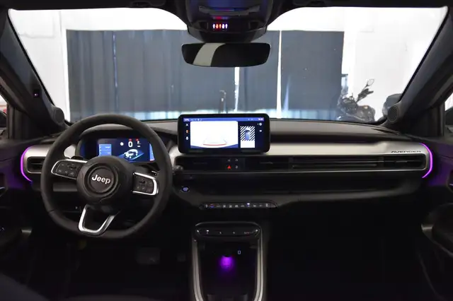 Jeep Avenger view 7