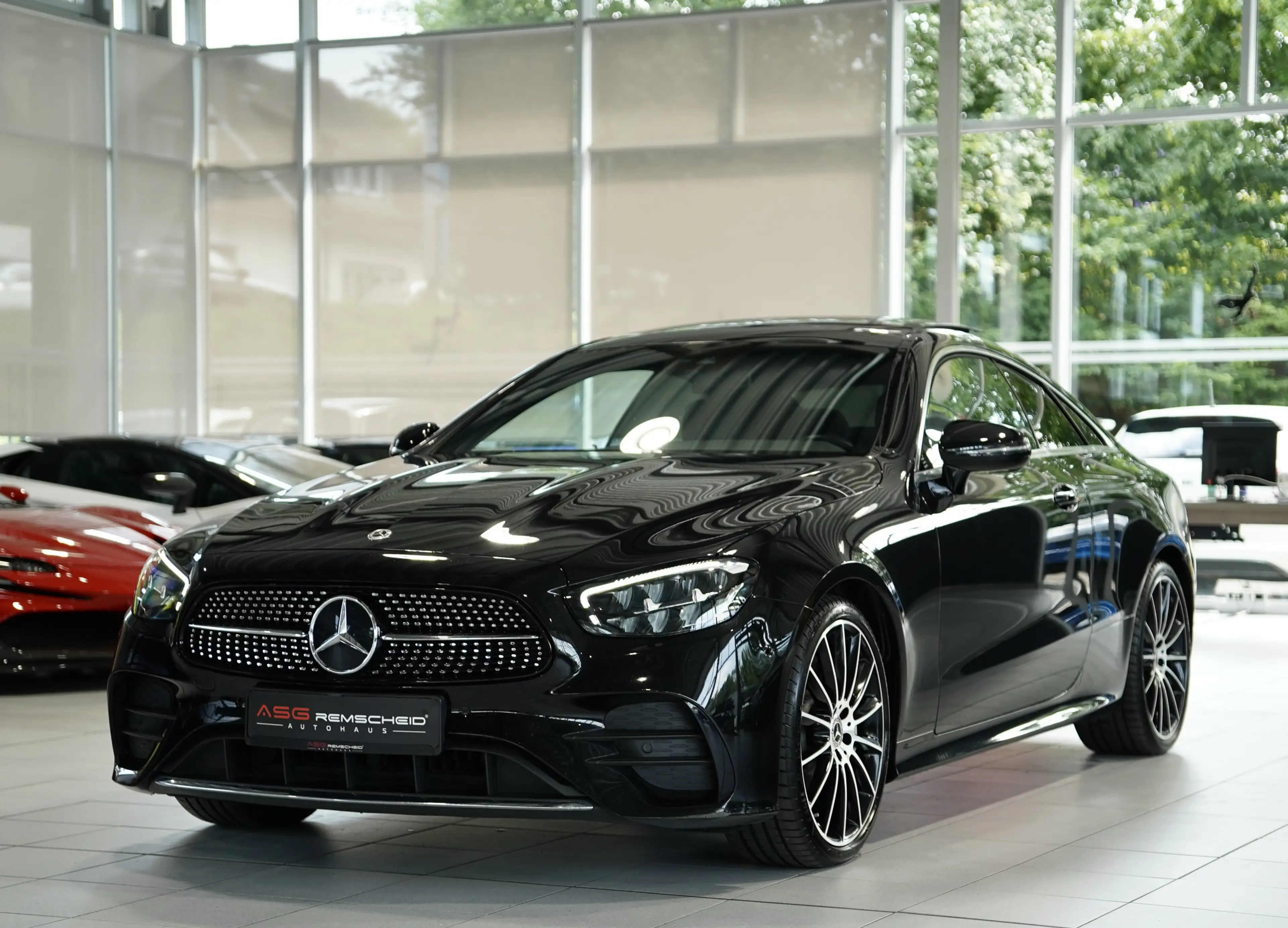 Mercedes-Benz E 450 4M Coupé AMG Line *1.H *20 *Pano *BURM — photo 5