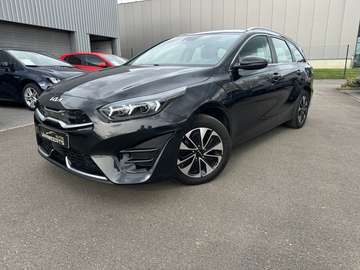1.6 benzine + elektrisch, plug-in hybride, CARPLAY